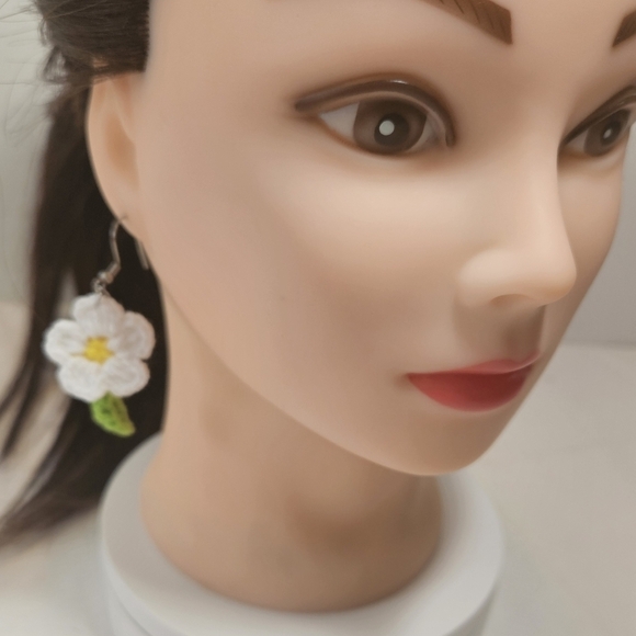 Hand Crafted Hand Knit Chrochet Dainty Daisy Dangling Earrings with fish hooks - Picture 9 of 17